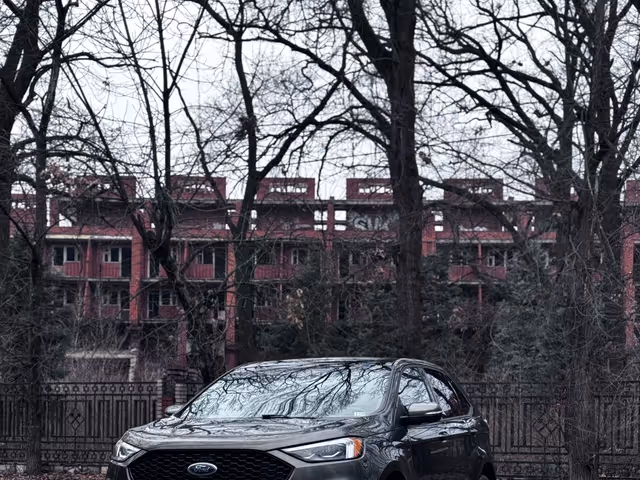 Ford Edge - зображення 2