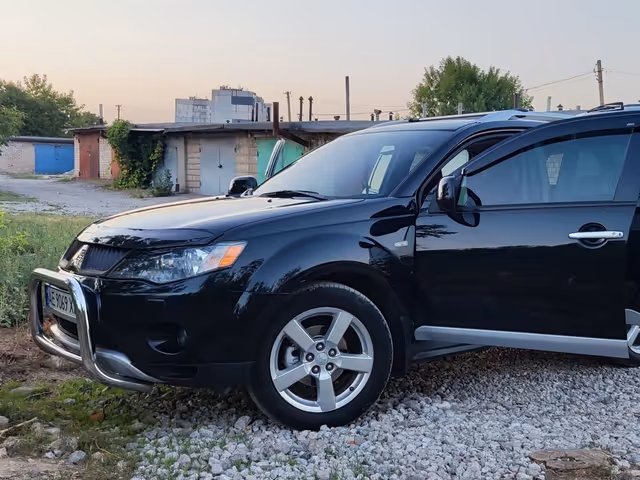 Mitsubishi Outlander - зображення 2