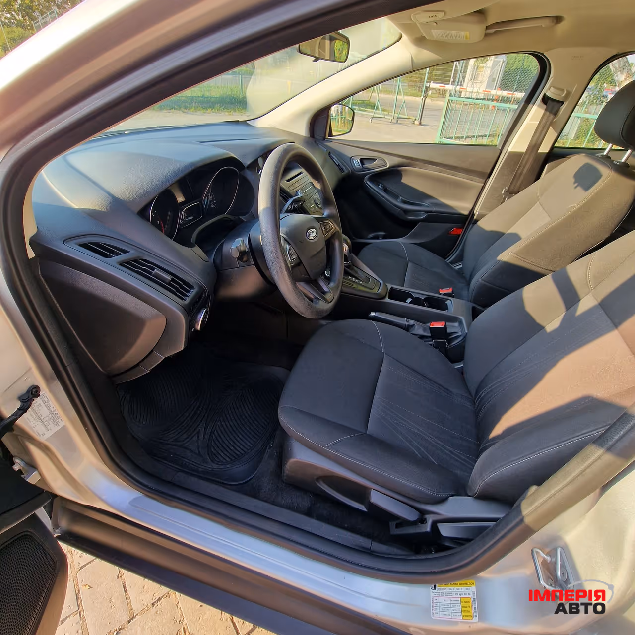 Ford Focus - фото 11