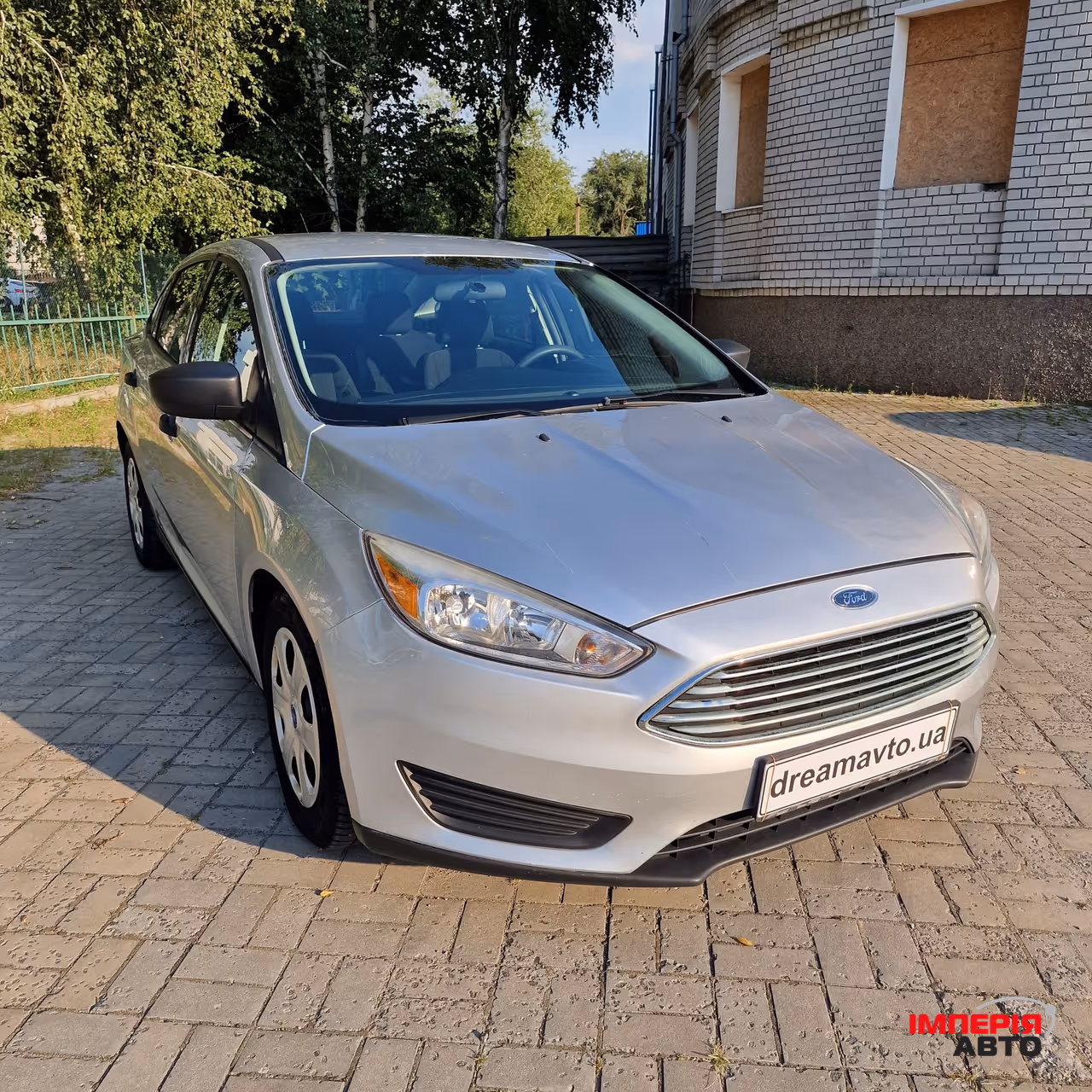 Ford Focus - фото 1