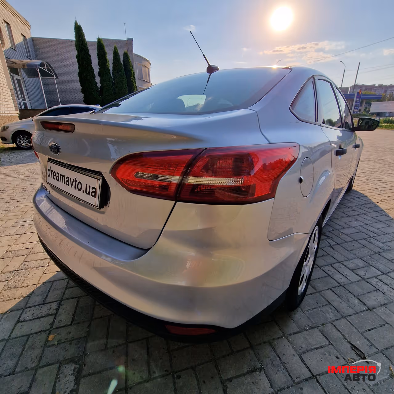 Ford Focus - фото 7