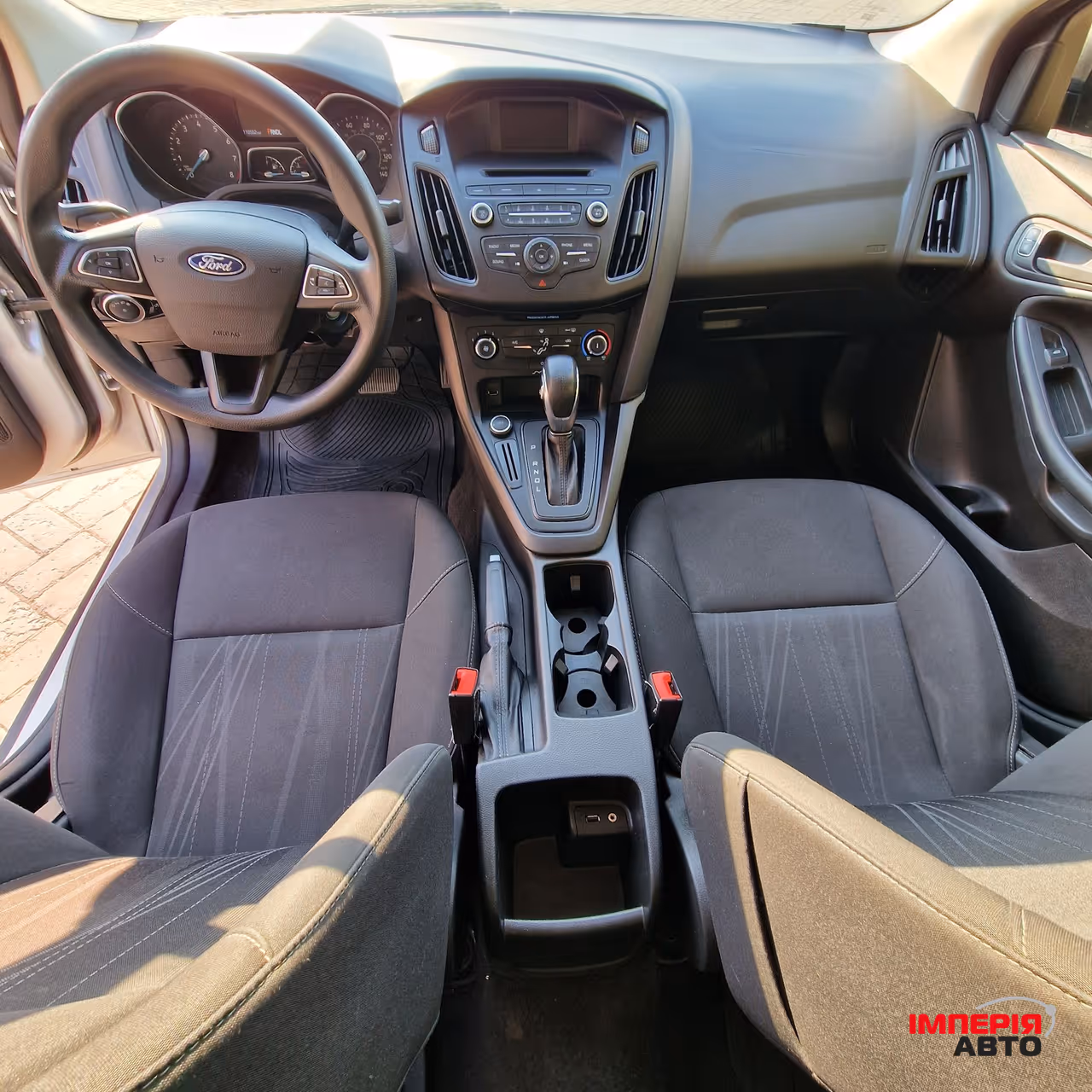 Ford Focus - фото 16