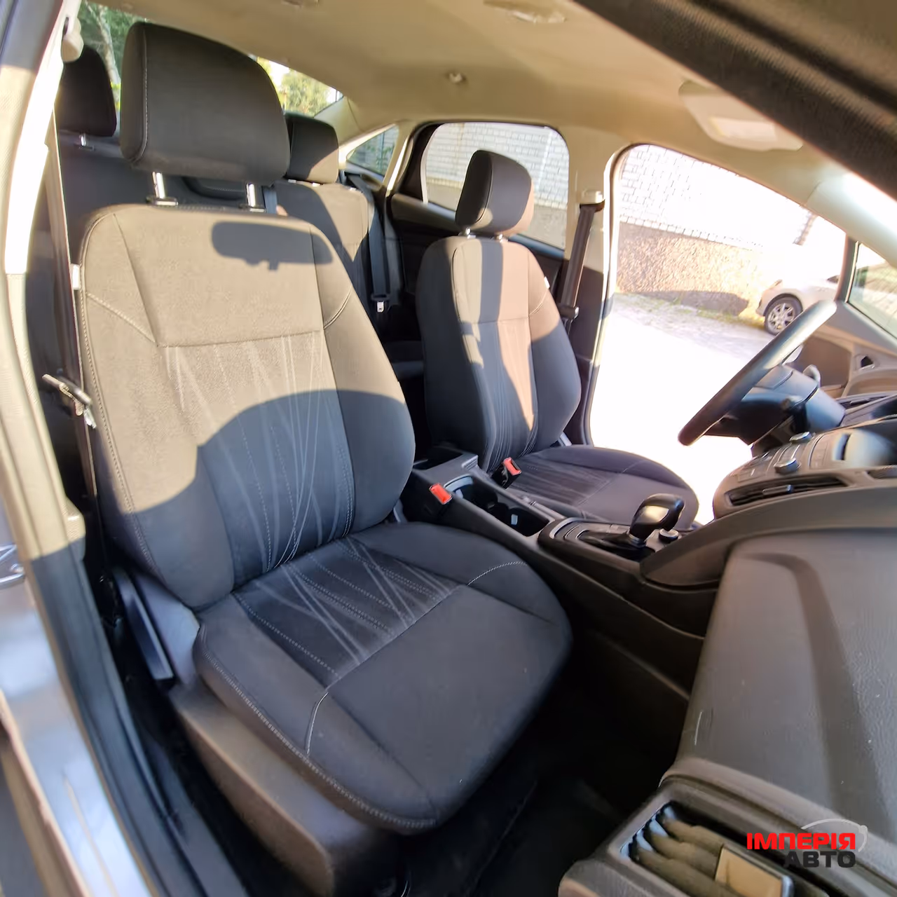 Ford Focus - фото 19