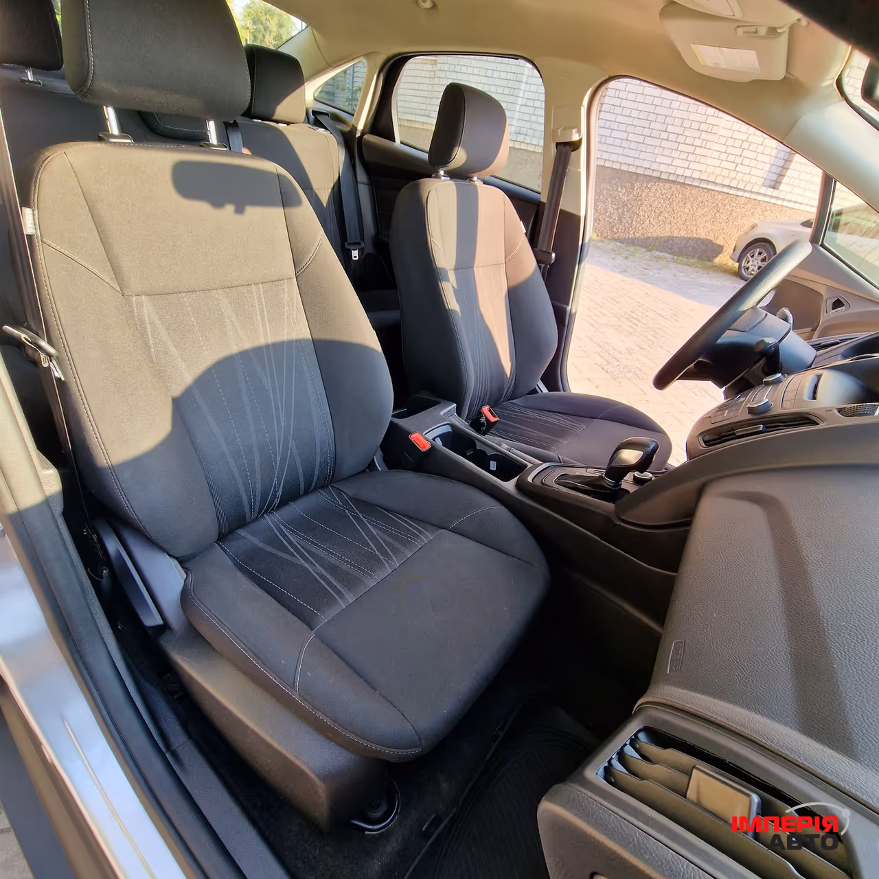 Ford Focus - фото 18