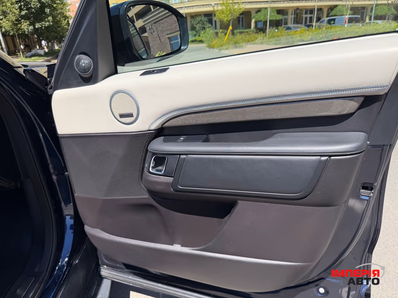Land Rover Discovery - фото 22