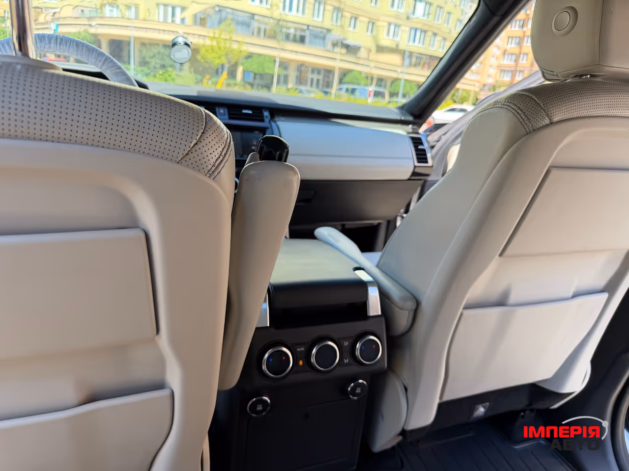 Land Rover Discovery - фото 32