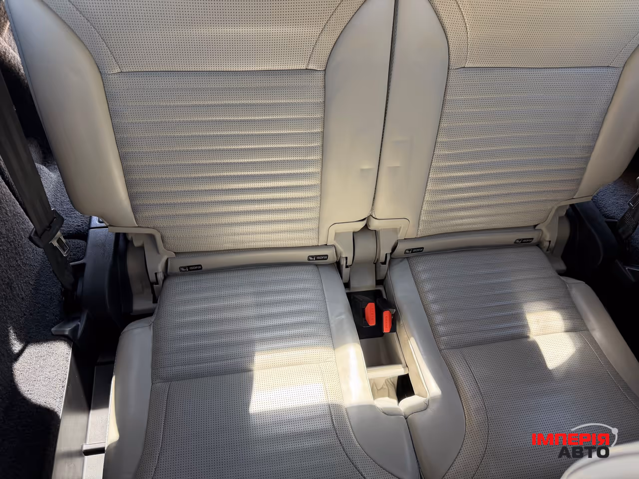 Land Rover Discovery - фото 10