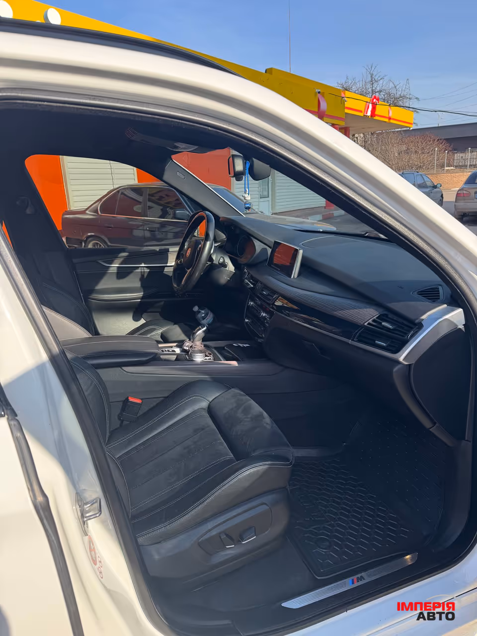BMW X5 - фото 5