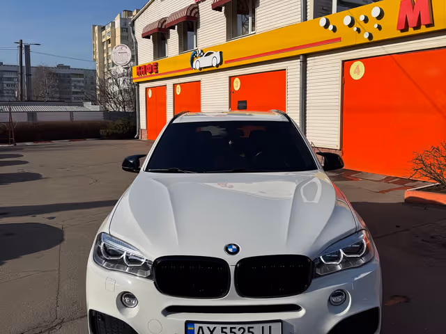 BMW X5 - зображення 1