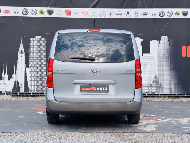 Hyundai H-1 - зображення 4