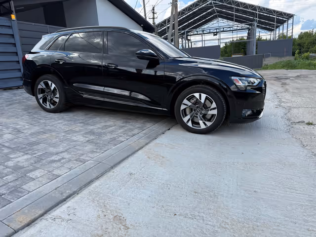 Audi e-tron - зображення 4