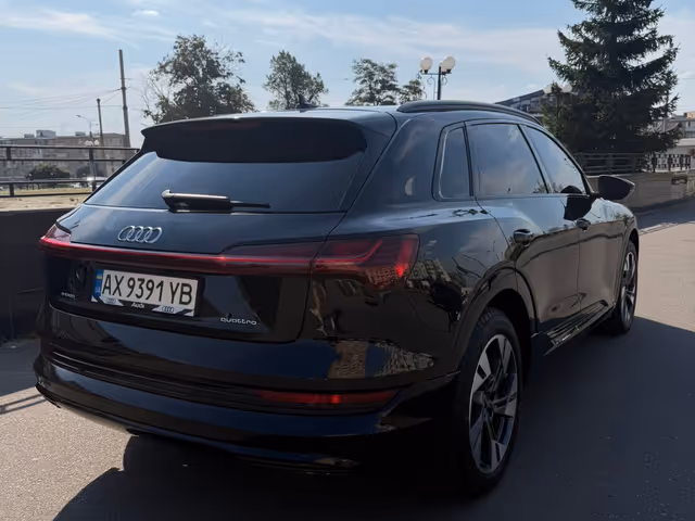 Audi e-tron - зображення 4