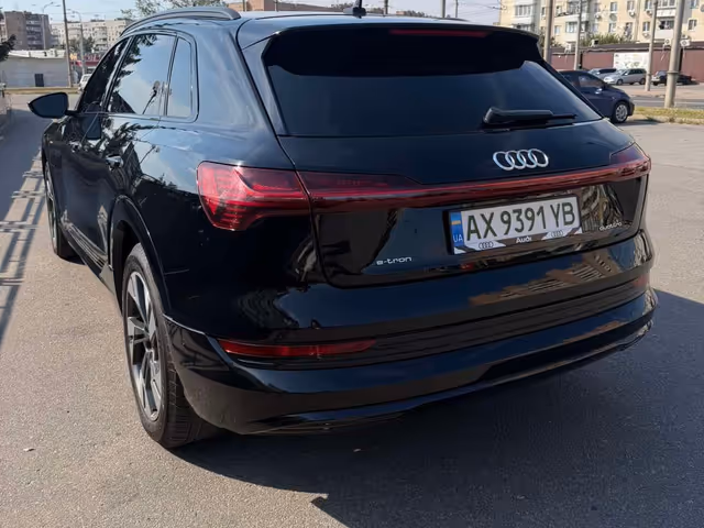 Audi e-tron - зображення 5