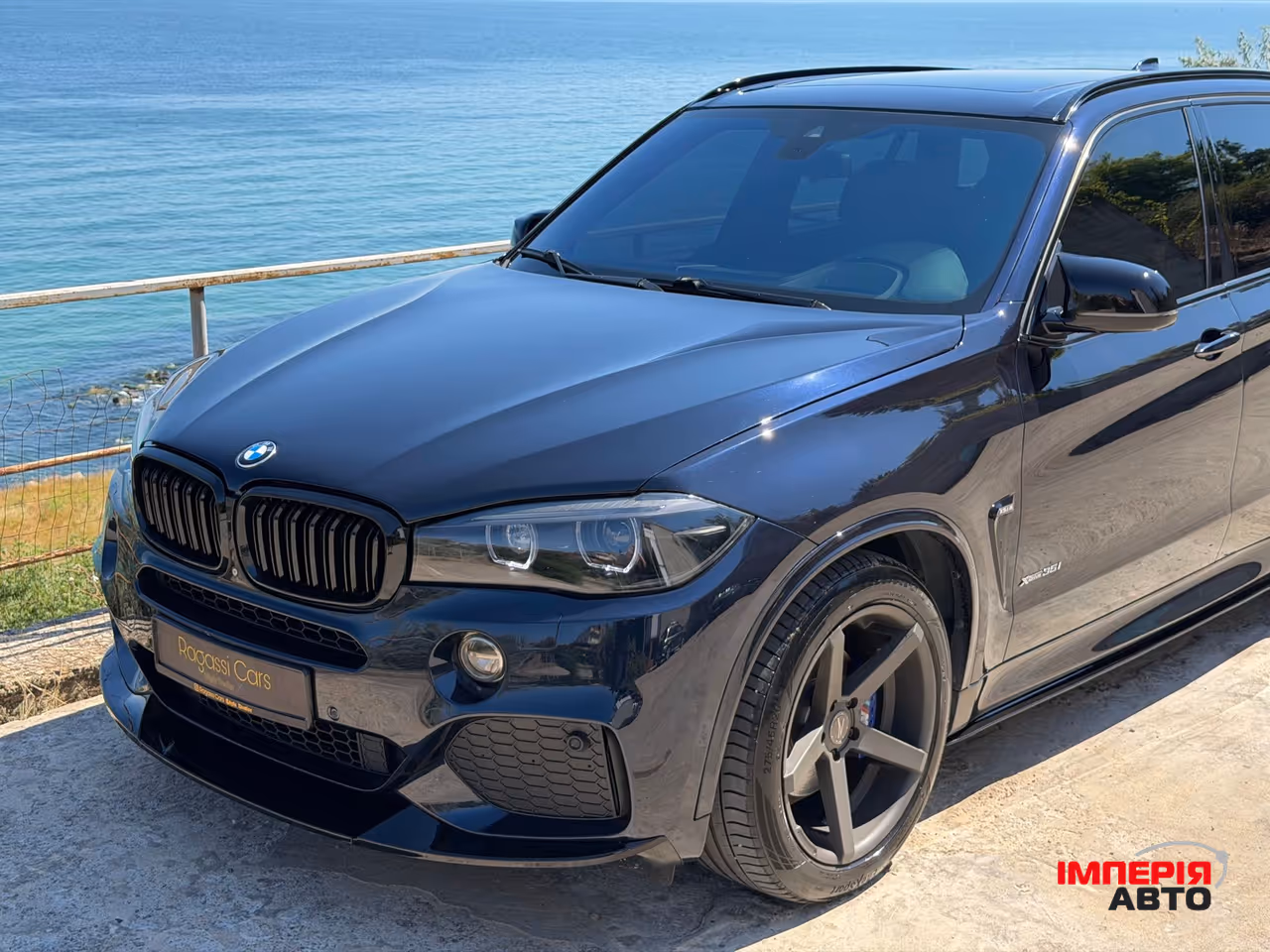 BMW X5 - фото 6