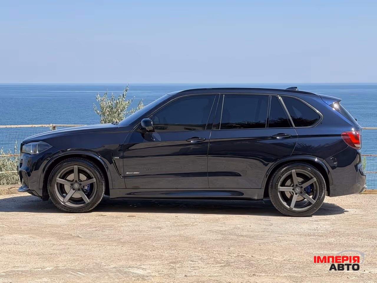 BMW X5 - фото 4