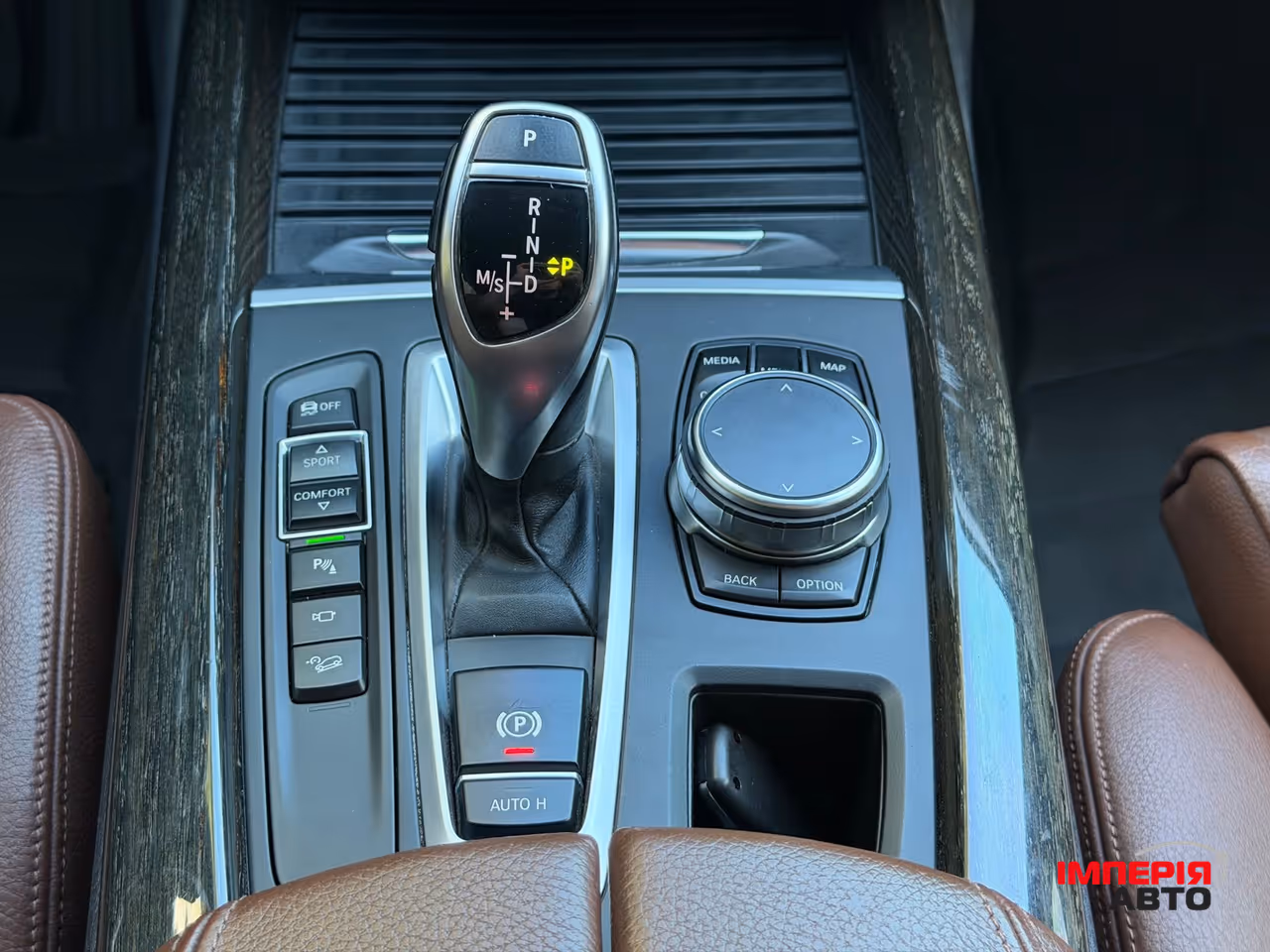 BMW X5 - фото 13