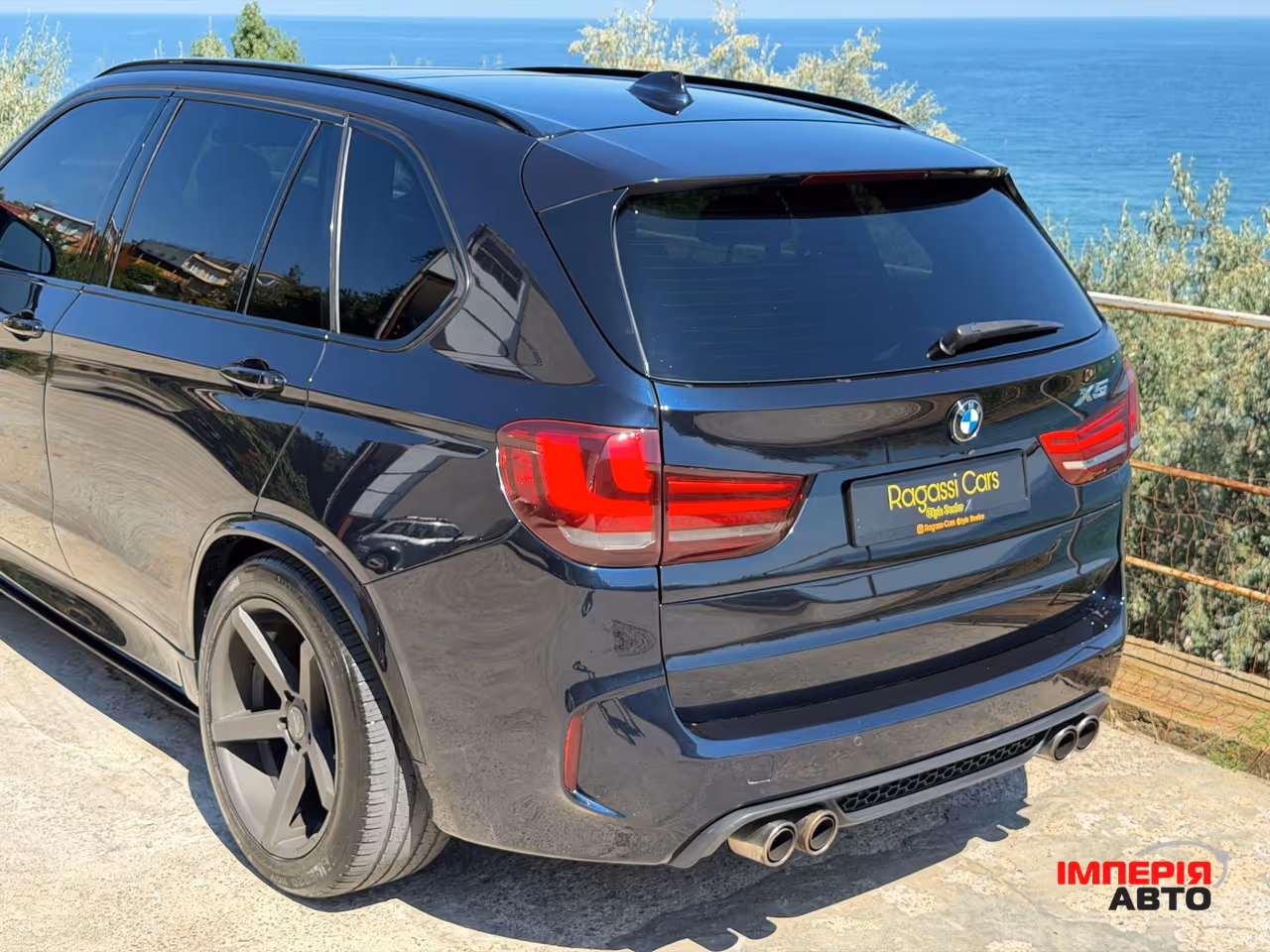 BMW X5 - фото 8