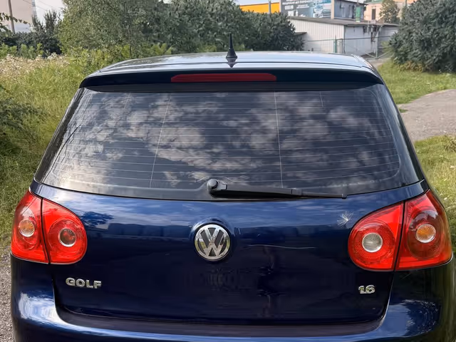 Volkswagen Golf - зображення 2