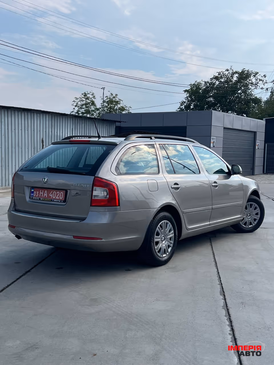 Skoda Octavia - фото 3