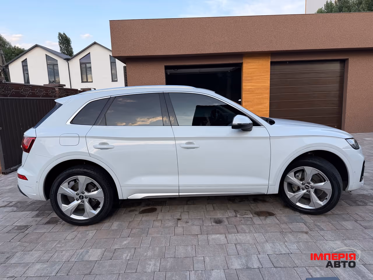 Audi Q5 - фото 7
