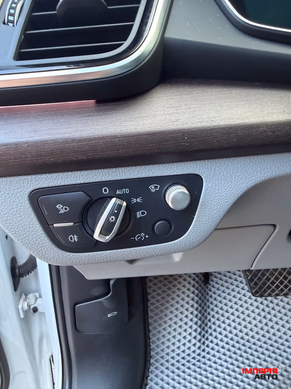 Audi Q5 - фото 23
