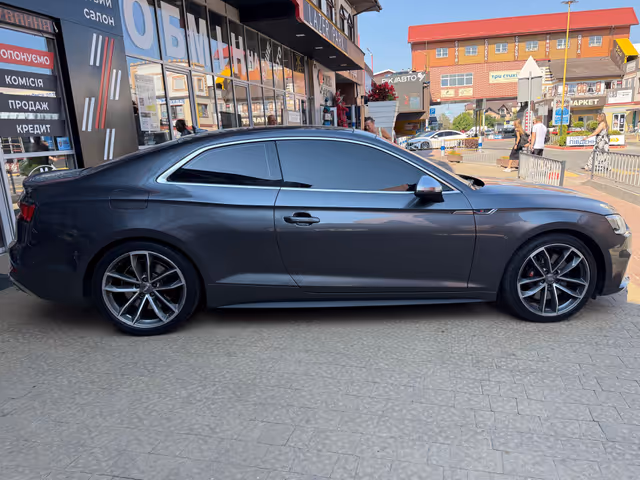 Audi S5 - зображення 4