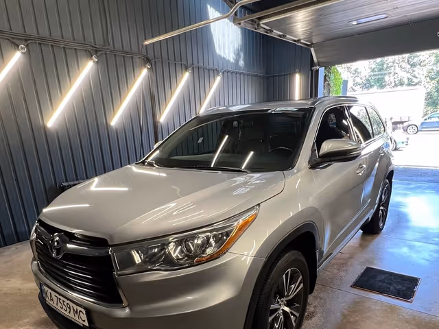 Toyota Highlander - зображення 1