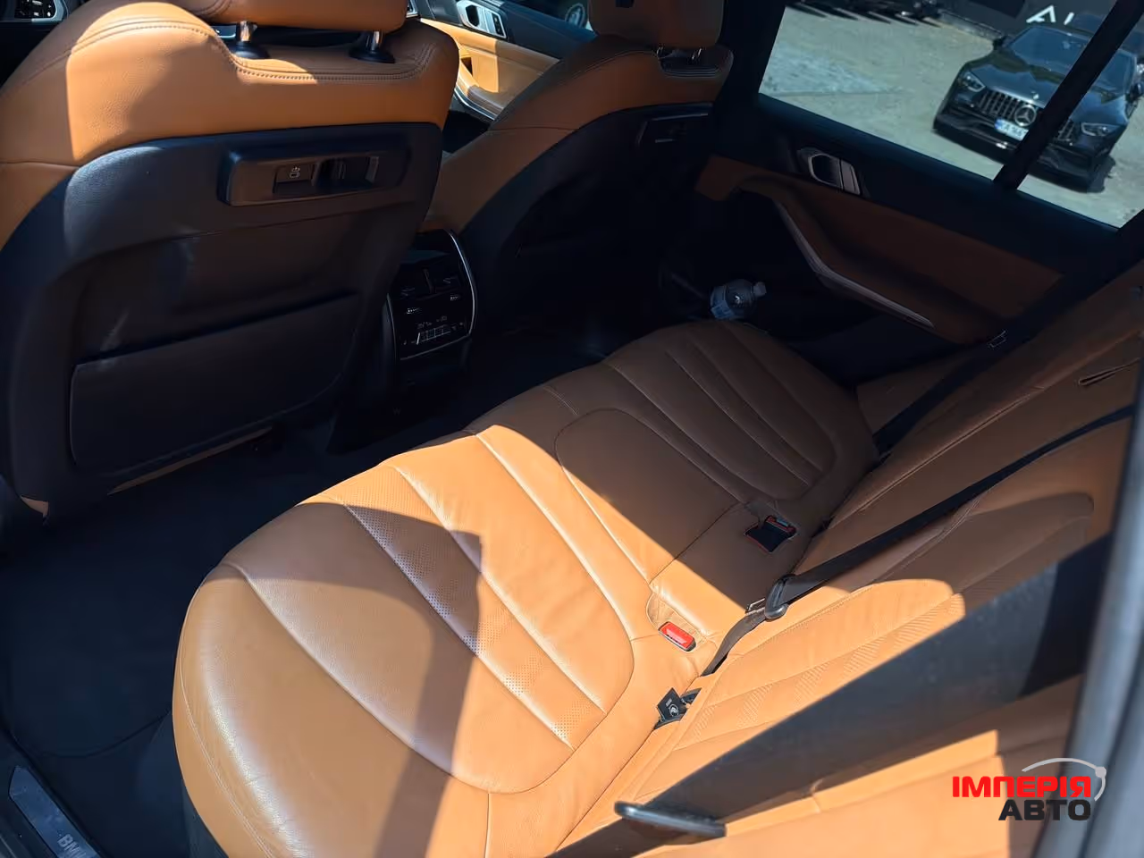 BMW X5 - фото 9