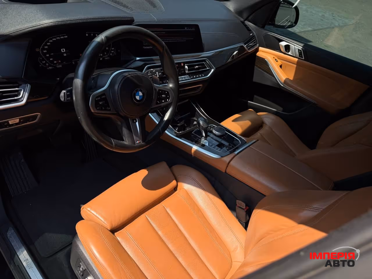 BMW X5 - фото 8