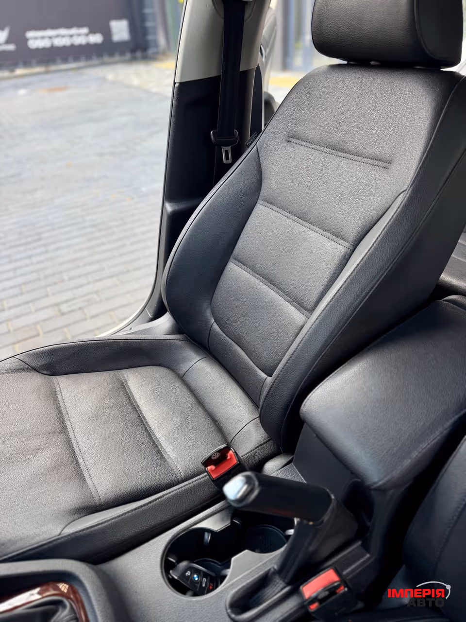 Volkswagen Jetta - фото 6