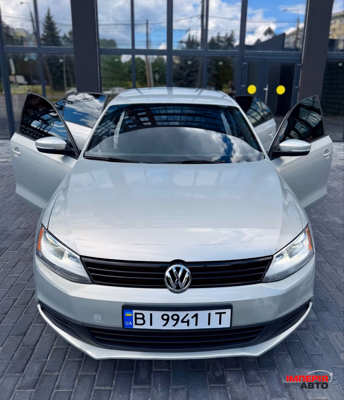 Volkswagen Jetta - фото 1