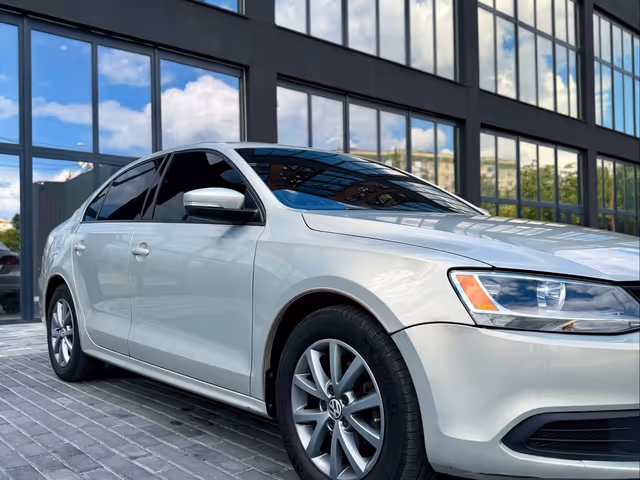 Volkswagen Jetta - зображення 4