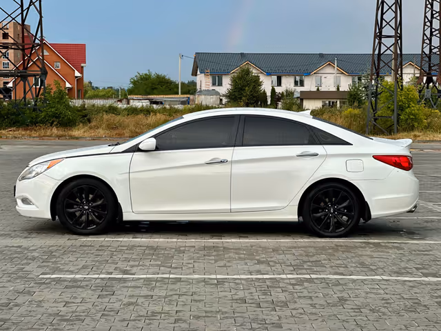 Hyundai Sonata - зображення 4