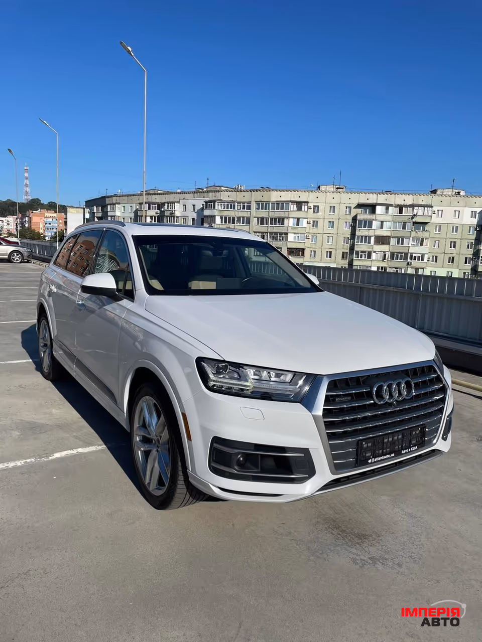 Audi Q7 - фото 2