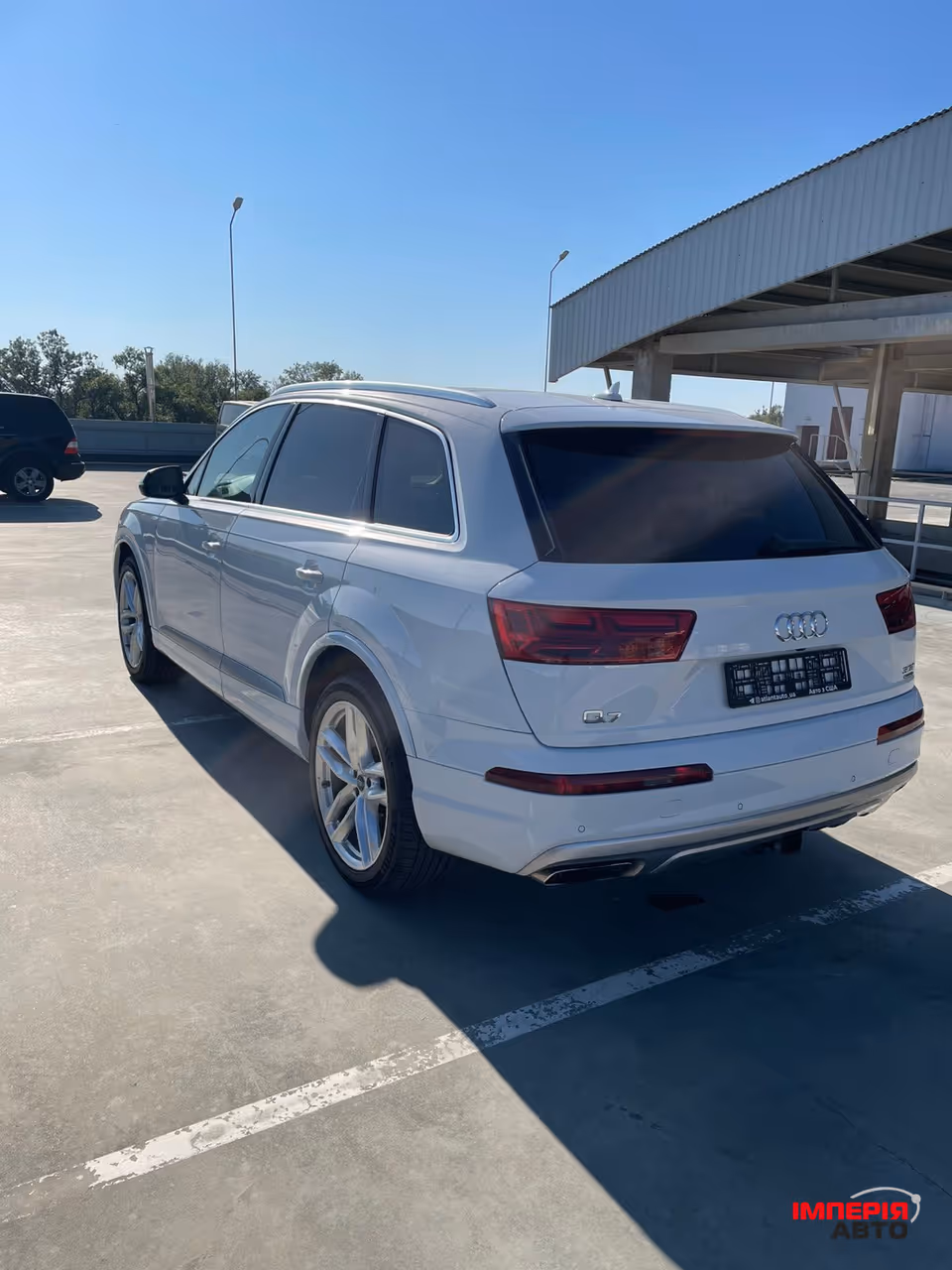 Audi Q7 - фото 5