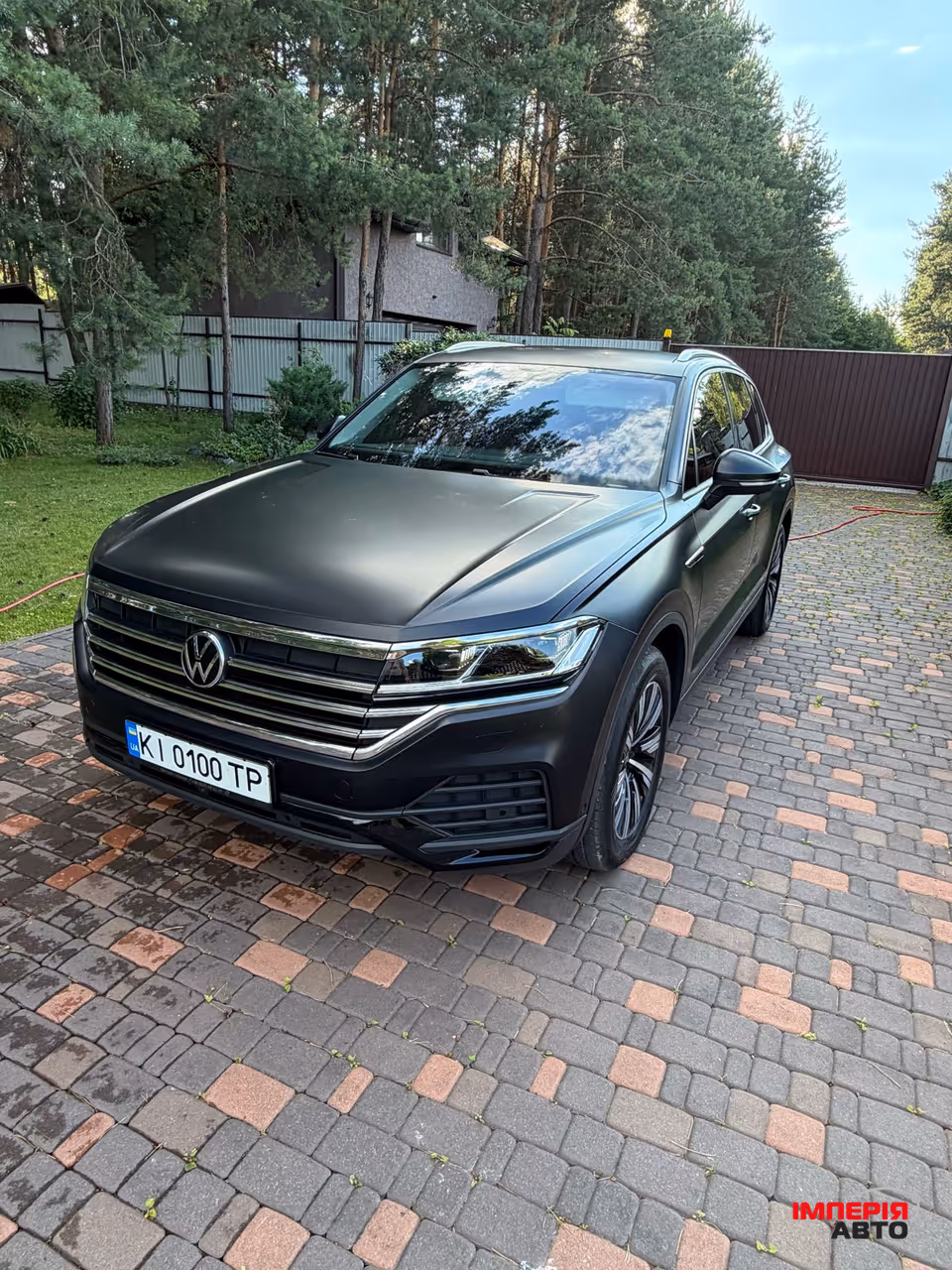 Volkswagen Touareg - фото 2