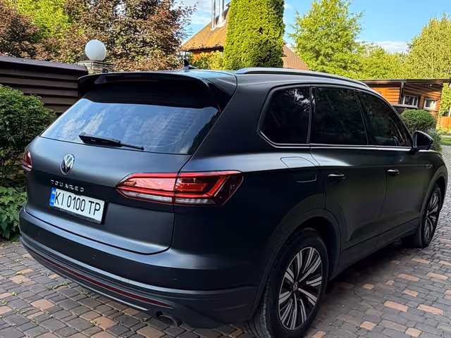 Volkswagen Touareg - зображення 3