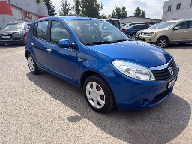 Dacia Sandero - зображення 1