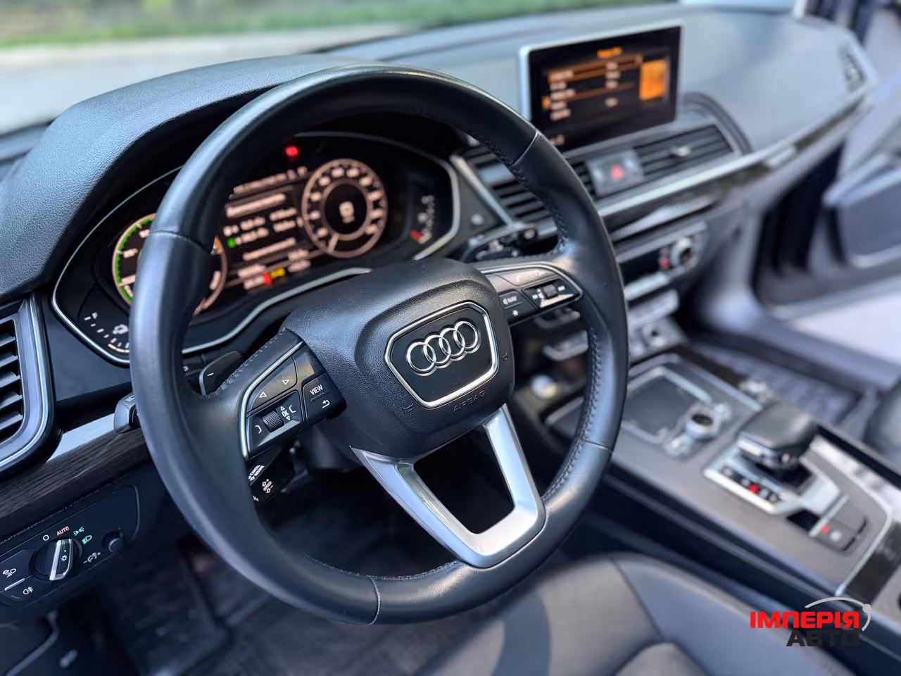 Audi Q5 - фото 35