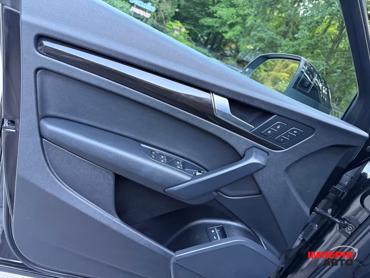 Audi Q5 - фото 21
