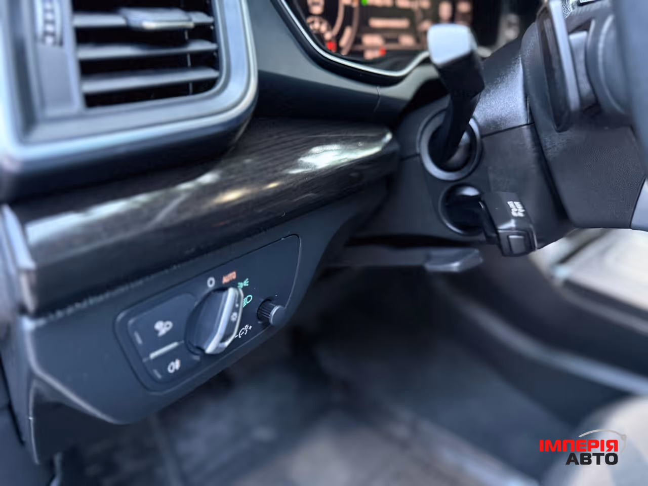 Audi Q5 - фото 36