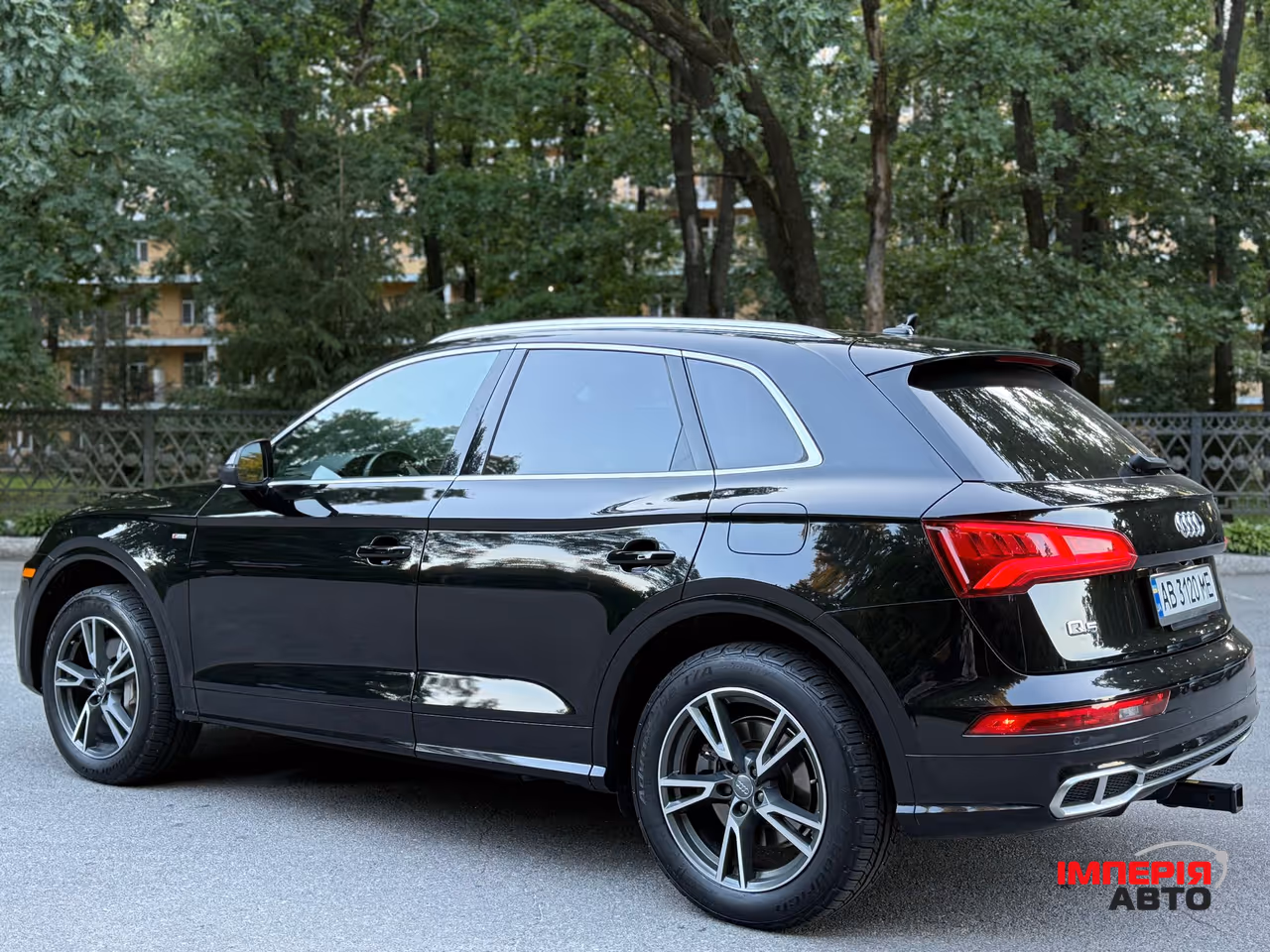 Audi Q5 - фото 14