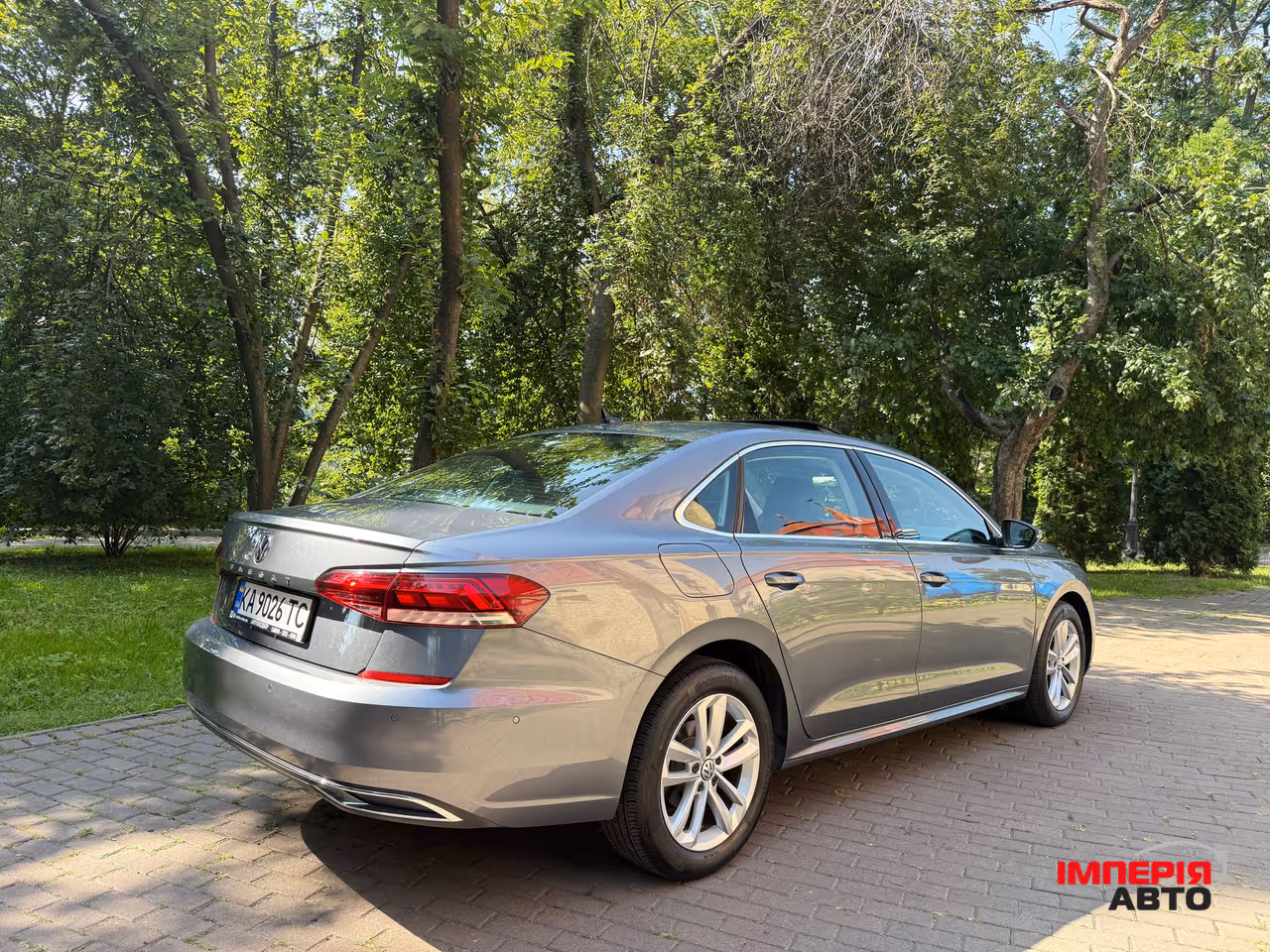 Volkswagen Passat - фото 5