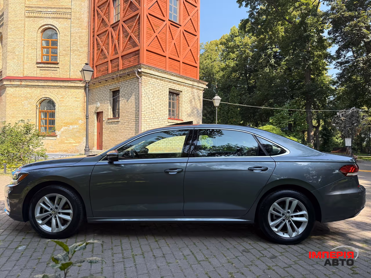 Volkswagen Passat - фото 9