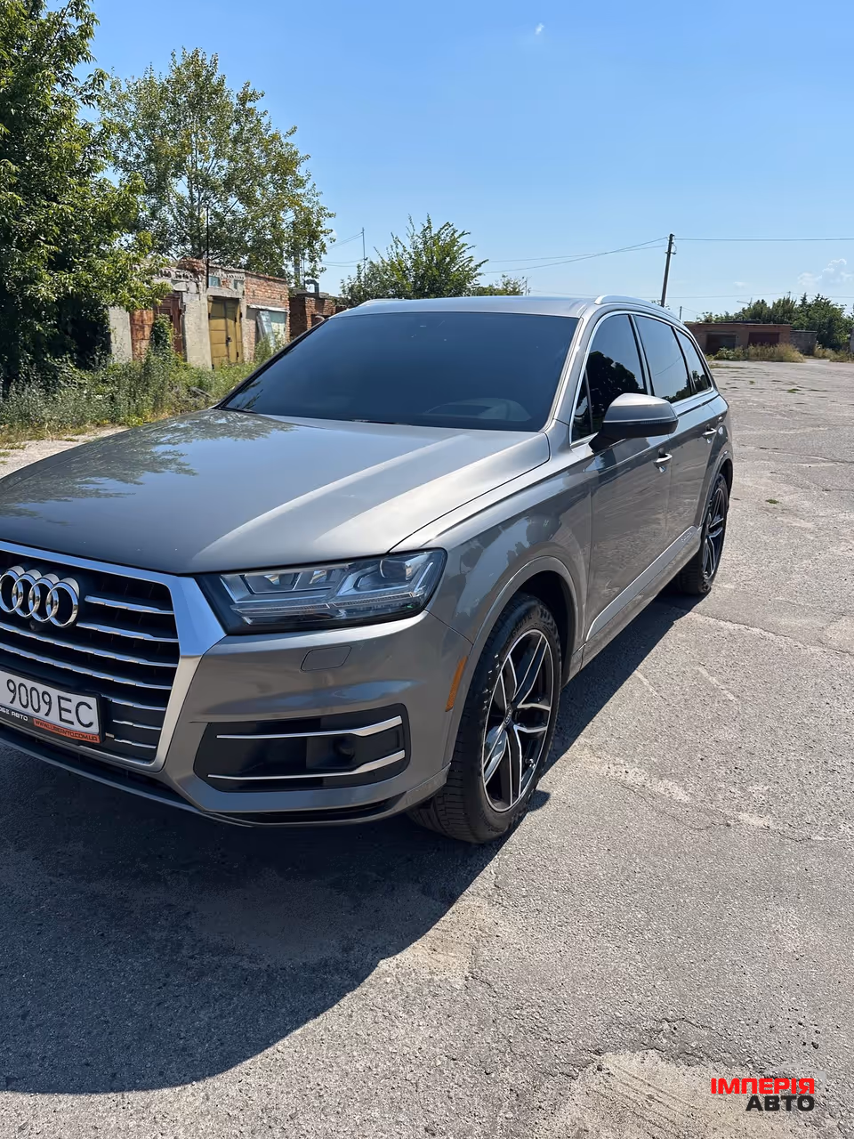 Audi Q7 - фото 9