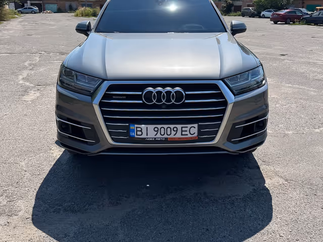 Audi Q7 - зображення 2