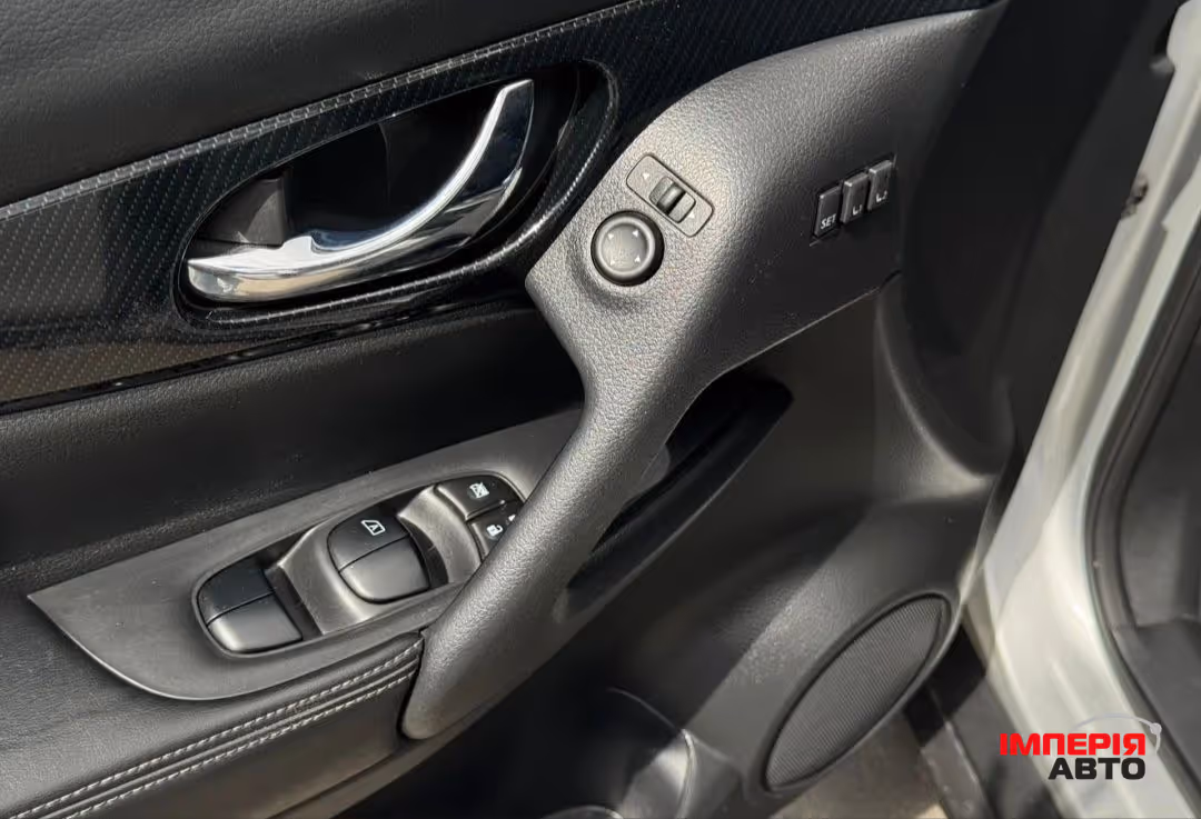 Nissan Rogue - фото 15