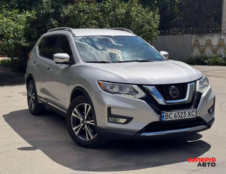 Nissan Rogue - фото 3