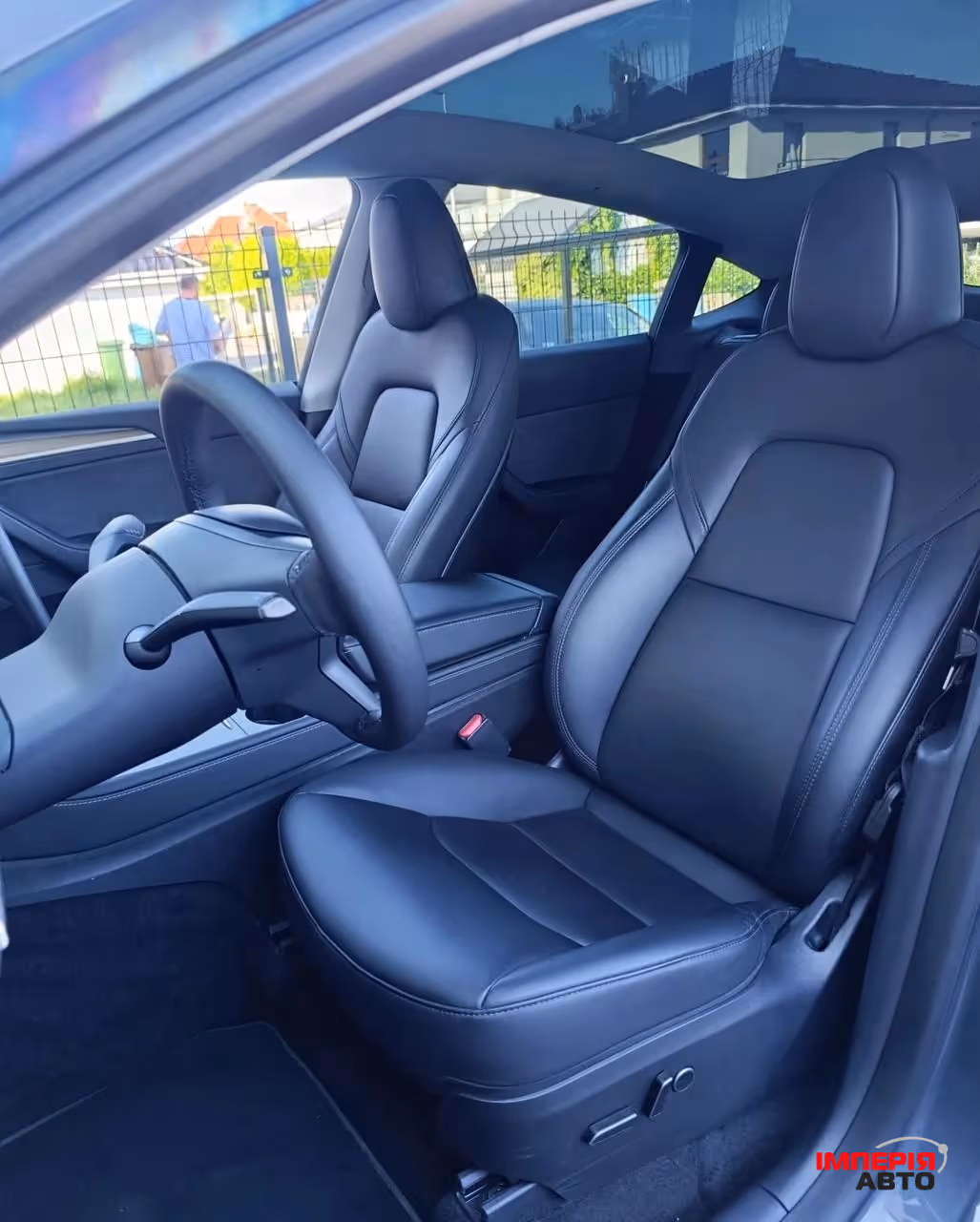 Tesla Model Y - фото 10