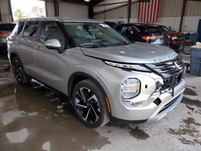 Mitsubishi Outlander - зображення 3